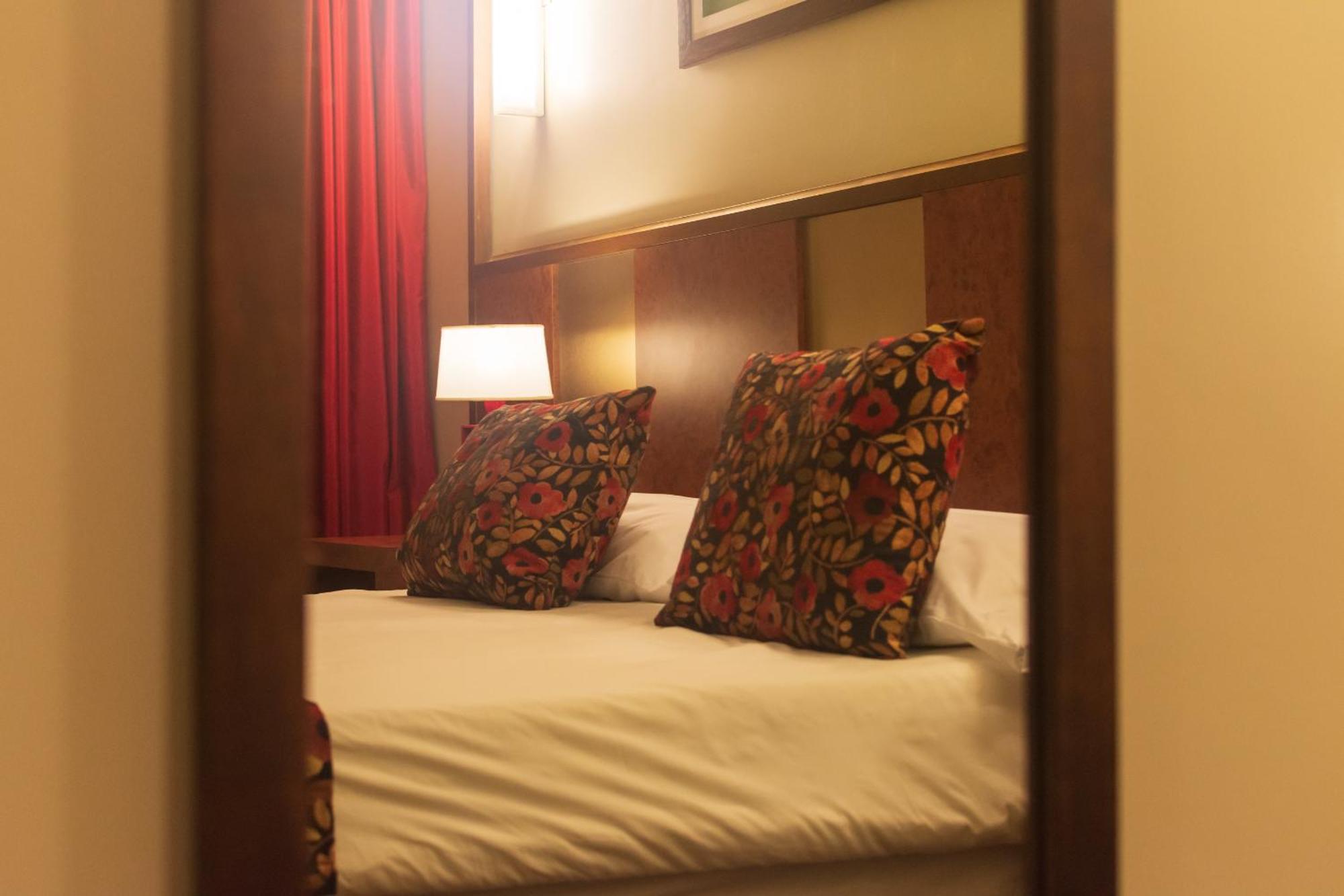 1412 Hotel Boutique โรซาริโอ ภายนอก รูปภาพ