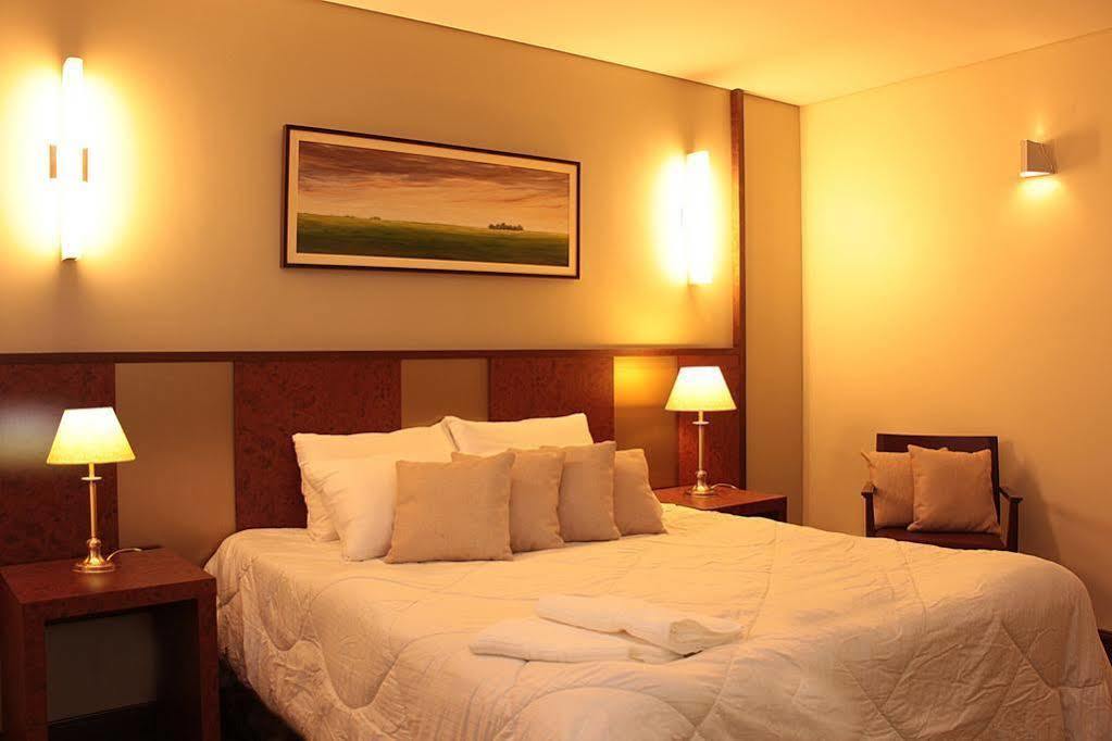 1412 Hotel Boutique โรซาริโอ ภายนอก รูปภาพ