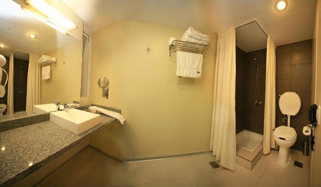 1412 Hotel Boutique โรซาริโอ ภายนอก รูปภาพ
