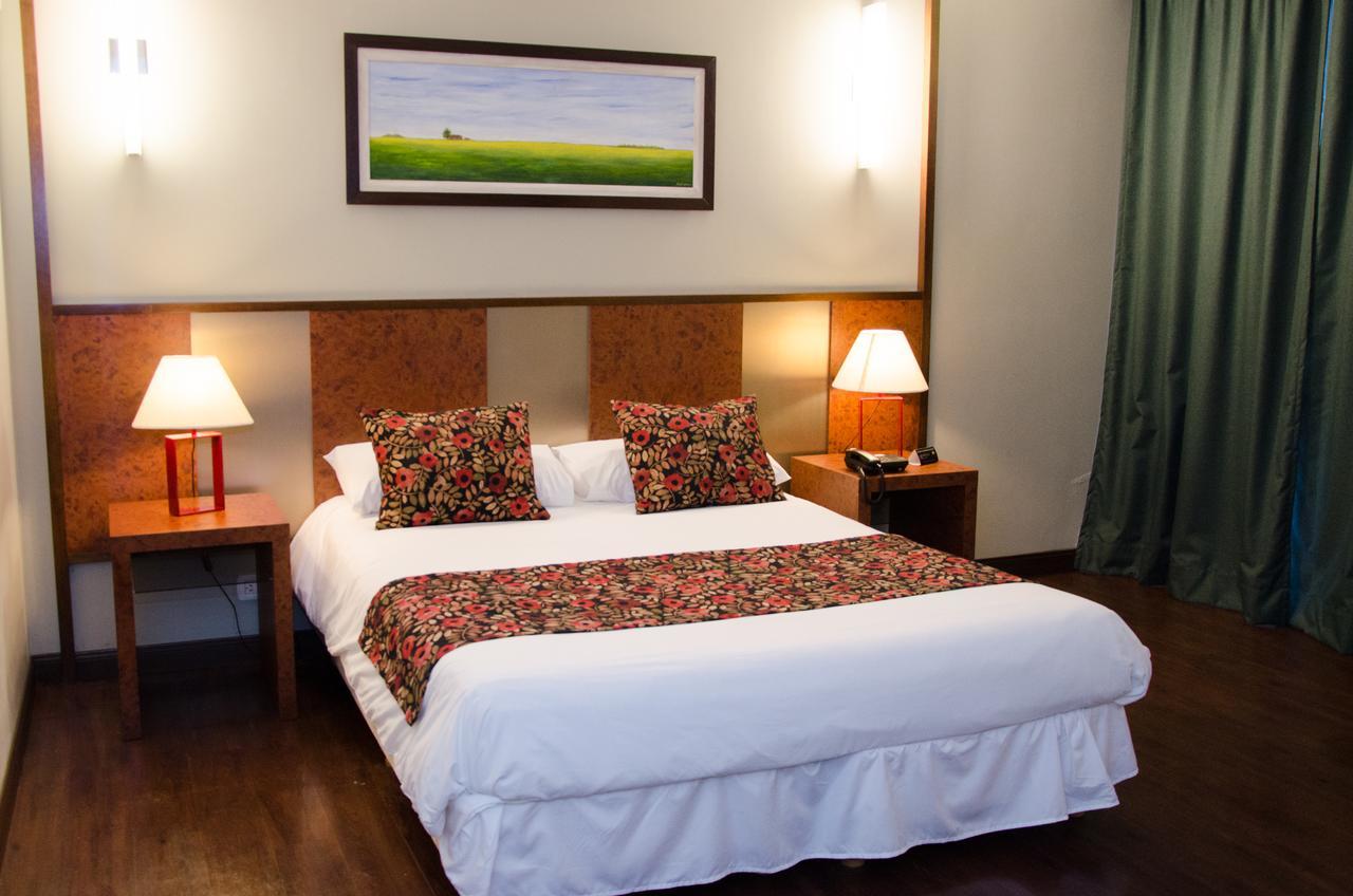 1412 Hotel Boutique โรซาริโอ ภายนอก รูปภาพ